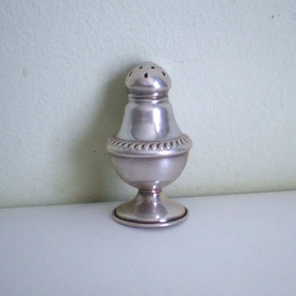 Antique Vintage Designer N.S. Co. solid Sterling Silver Salt Cellar Shaker & Lid